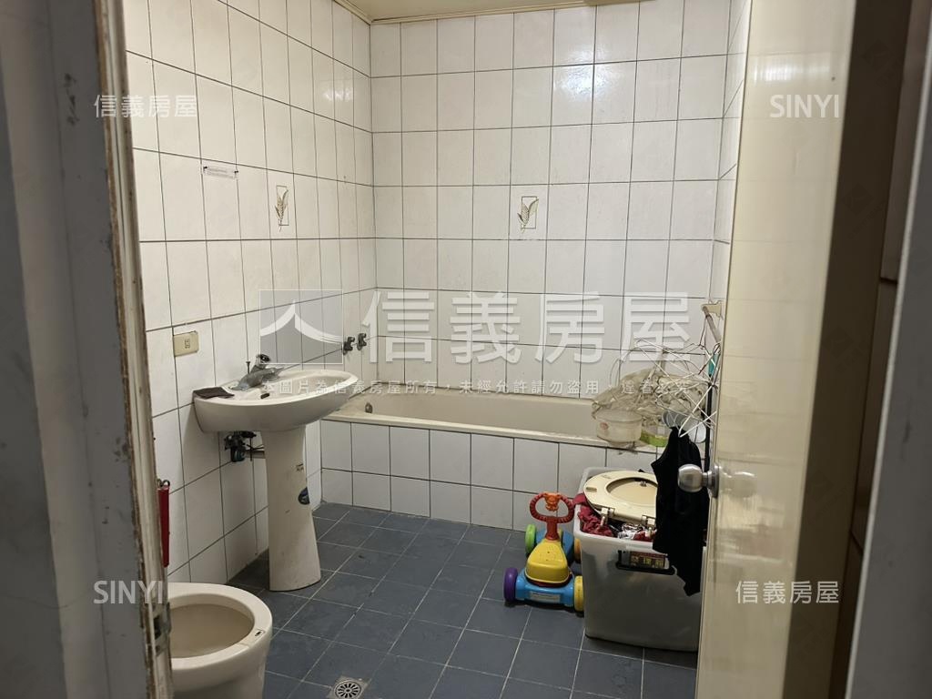 西門國小旁雙學區大透店房屋室內格局與周邊環境