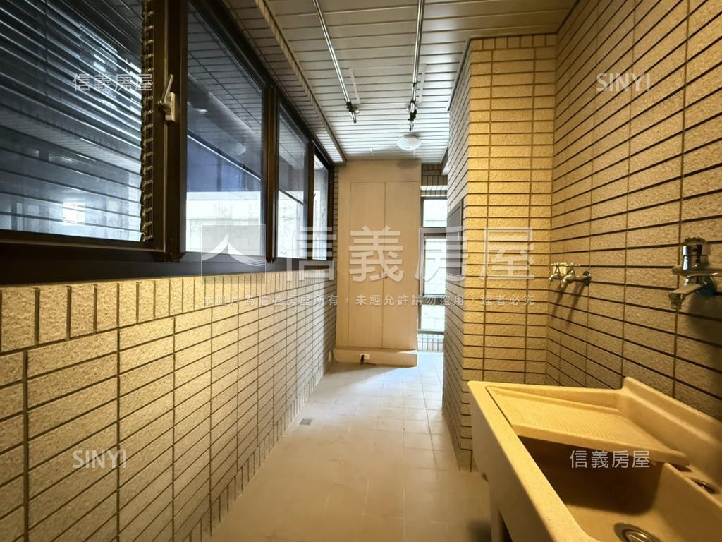 中華林蔭凱旋大道高樓房屋室內格局與周邊環境