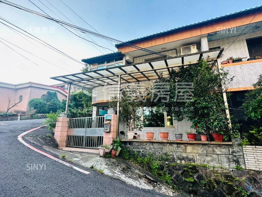 來住彩色別墅房屋室內格局與周邊環境