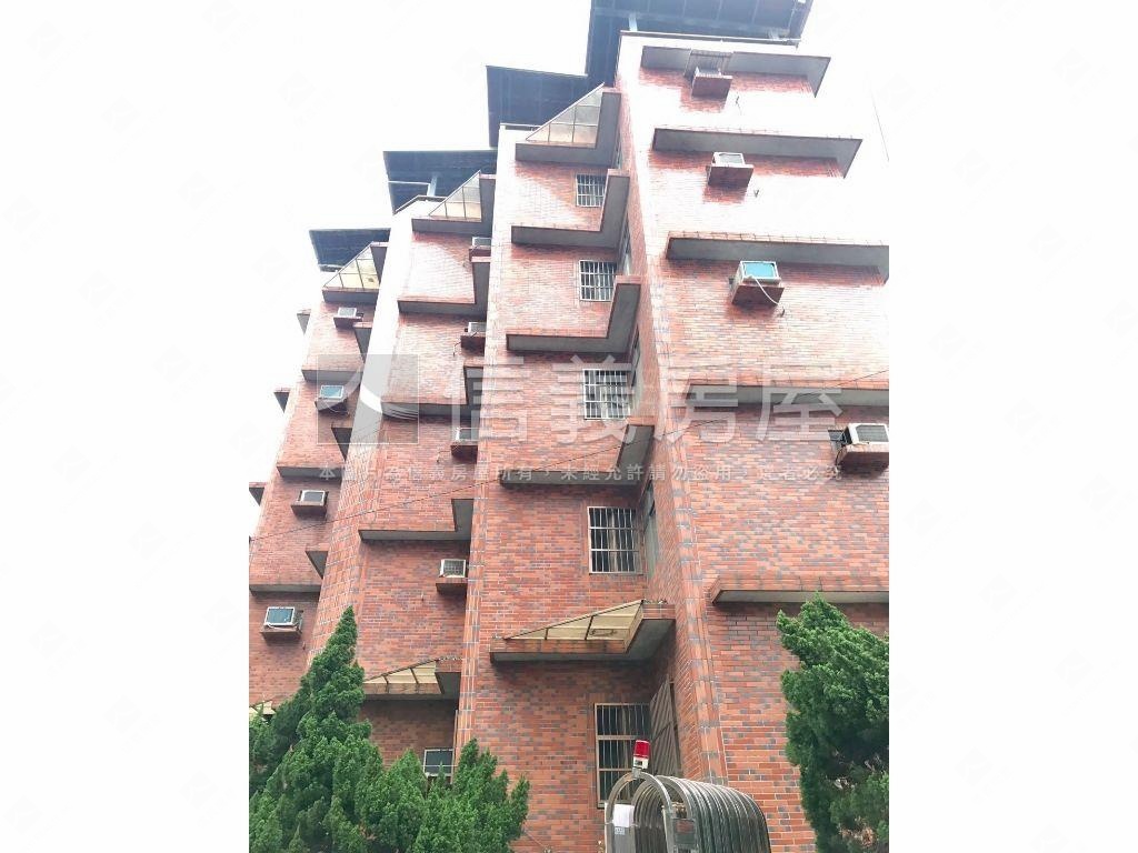 淡大黃金【收租】套房房屋室內格局與周邊環境