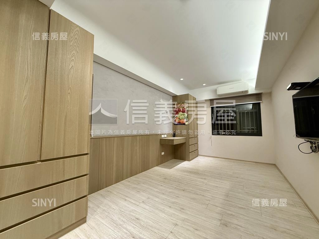 世紀雙星精品大三房房屋室內格局與周邊環境