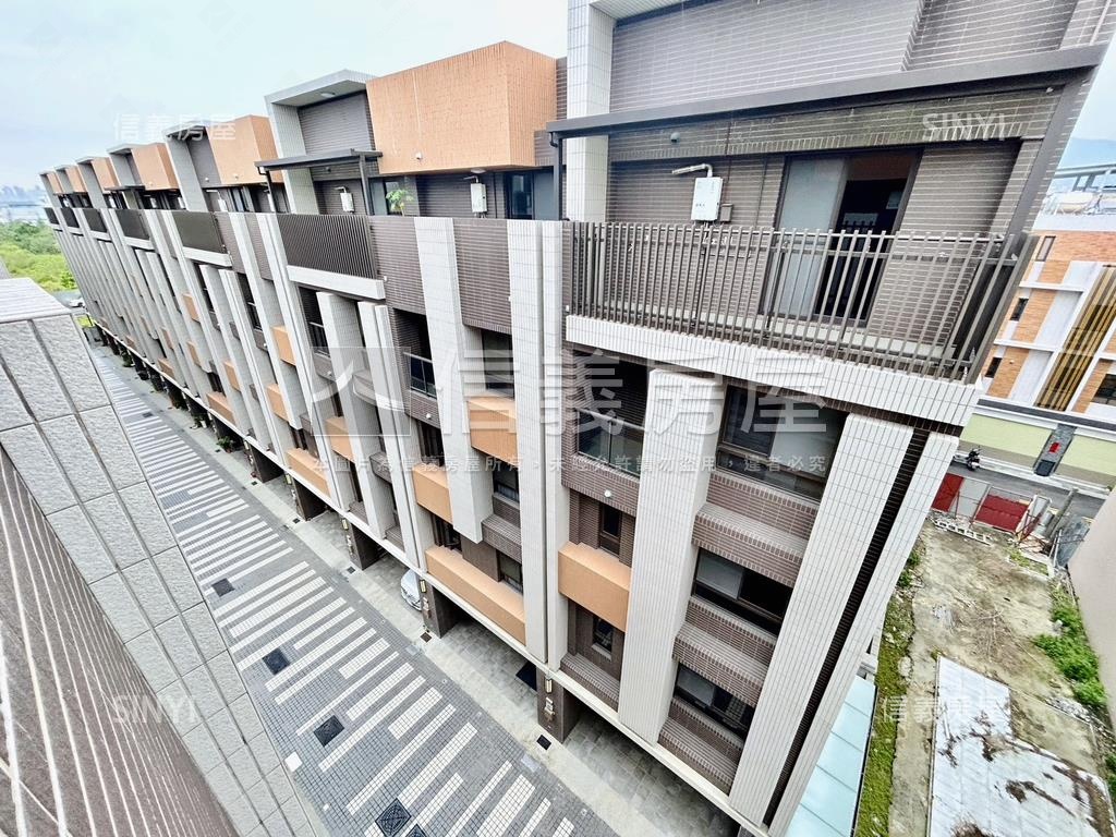 坤悅美。迎新墅房屋室內格局與周邊環境