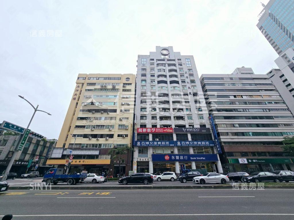 近文化中心高樓辦公室房屋室內格局與周邊環境
