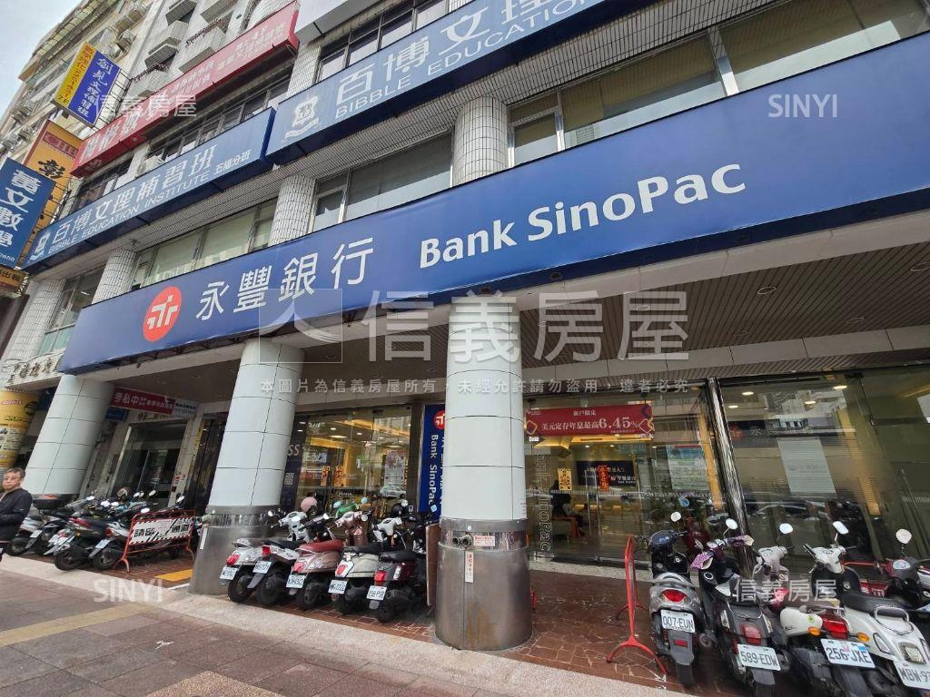 近文化中心高樓辦公室房屋室內格局與周邊環境
