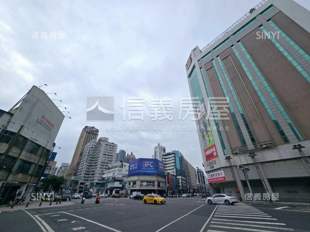 近文化中心高樓辦公室房屋室內格局與周邊環境