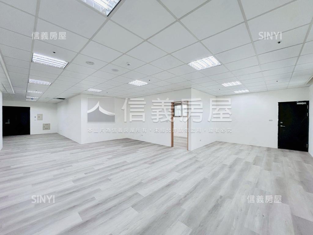 近未來Ｇ８美裝潢百坪商辦房屋室內格局與周邊環境