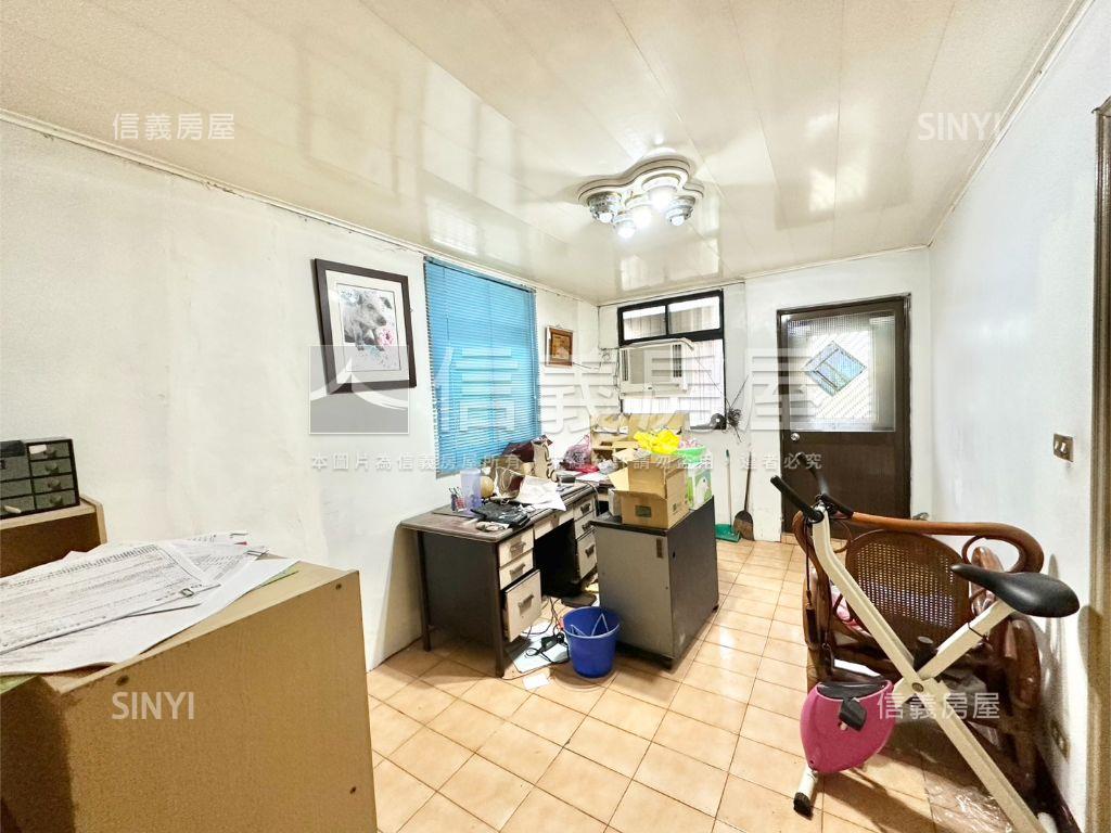 新生街頂加～大空間房屋室內格局與周邊環境