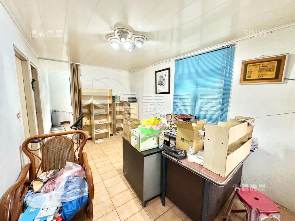 新生街頂加～大空間房屋室內格局與周邊環境