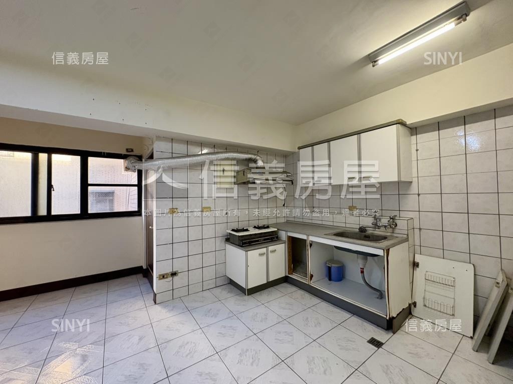 近漢口國中★店住１－２樓房屋室內格局與周邊環境