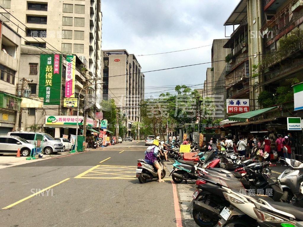 新★城市裡的邊間三房車位房屋室內格局與周邊環境