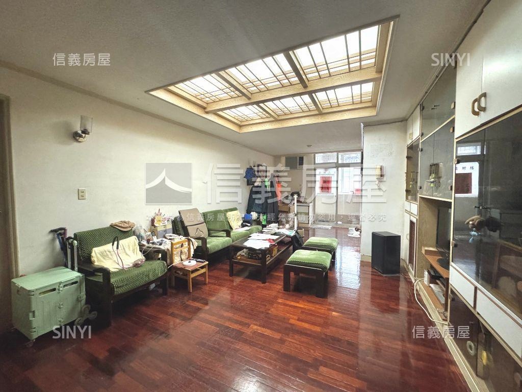 大空間安居樂業美宅房屋室內格局與周邊環境
