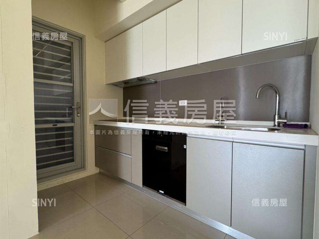 水律川面河景三房平車房屋室內格局與周邊環境