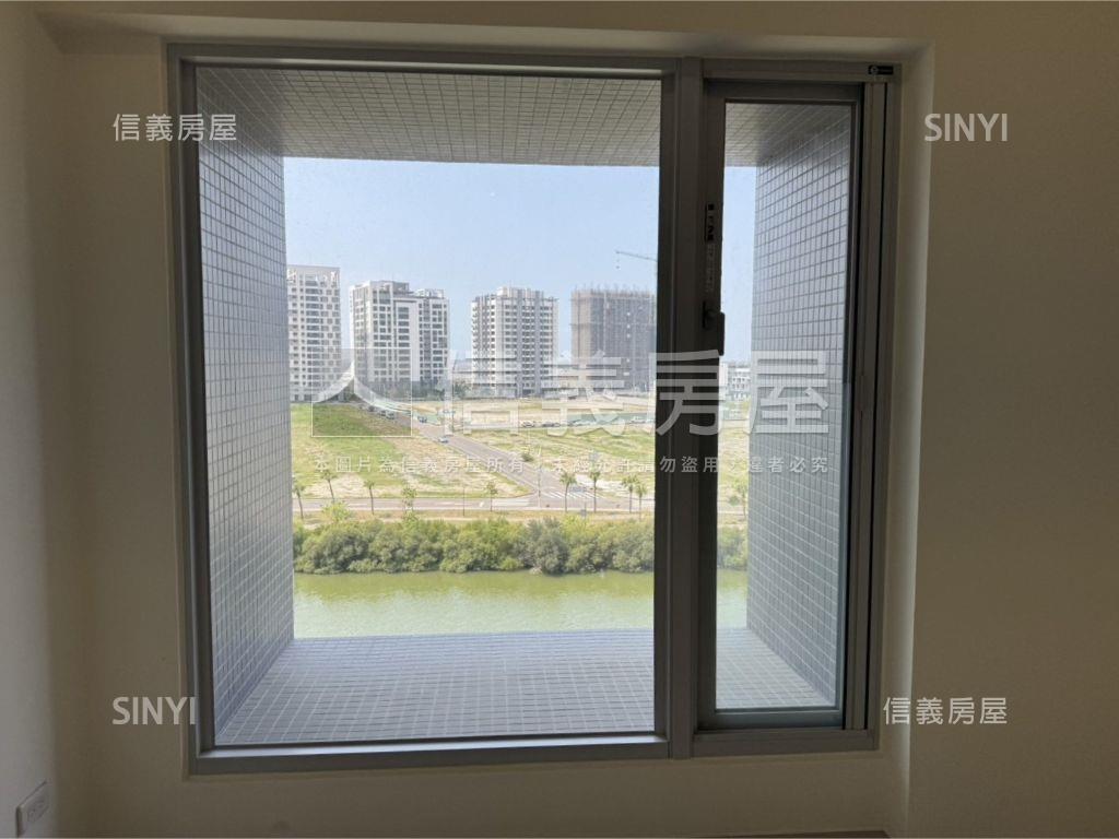 水律川面河景三房平車房屋室內格局與周邊環境