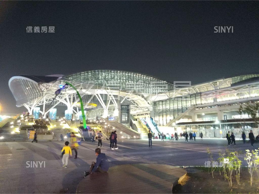 ｌａｌａｐｏｒｔ三房車位房屋室內格局與周邊環境
