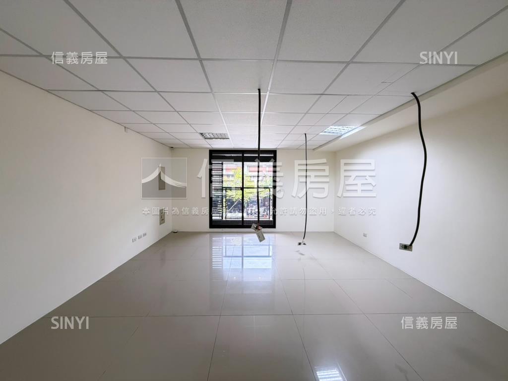 林維湖濱新綻店面Ｅ房屋室內格局與周邊環境