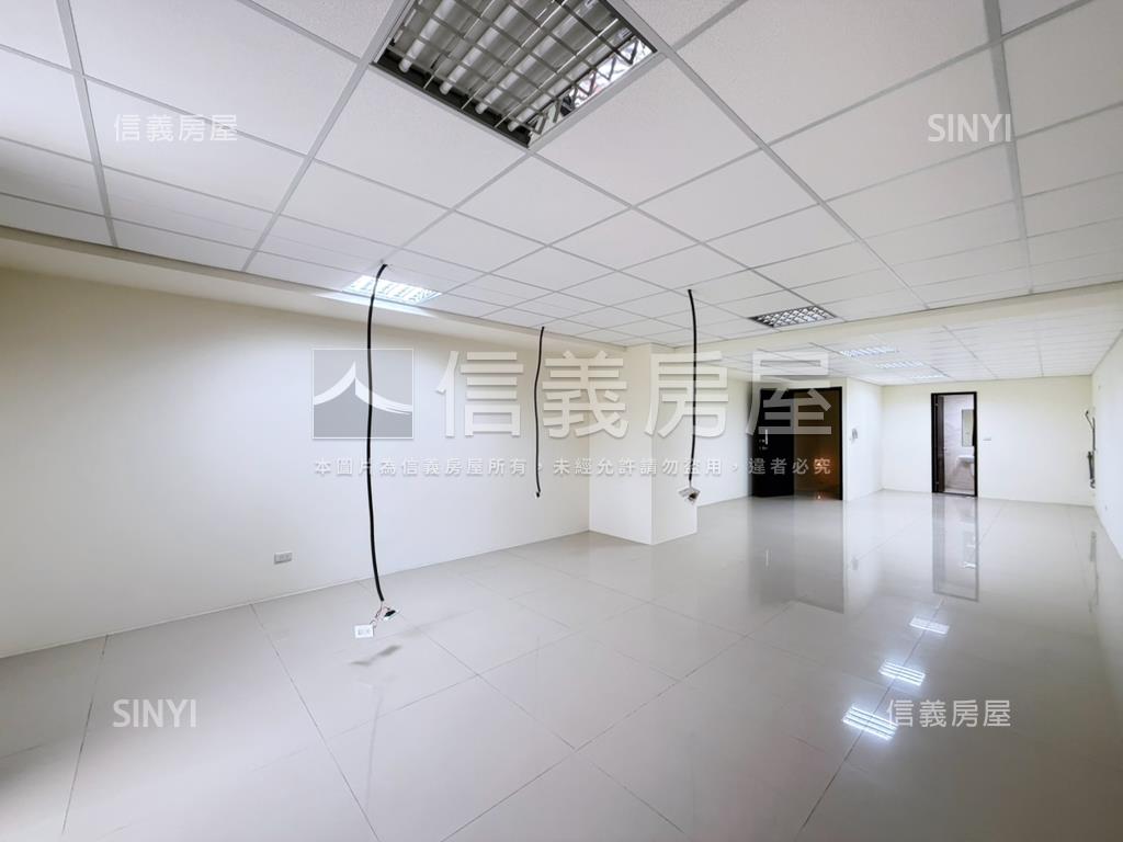 林維湖濱新綻店面Ｅ房屋室內格局與周邊環境