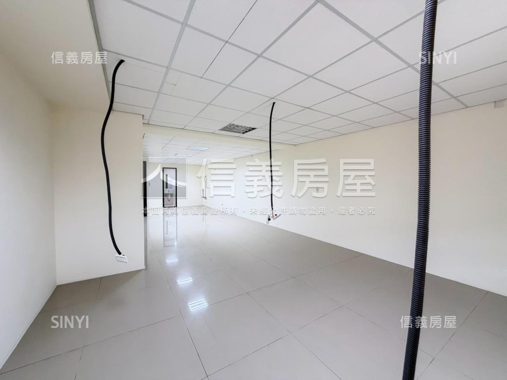 林維湖濱新綻店面Ｅ房屋室內格局與周邊環境