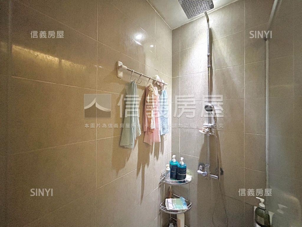 河岸第一排大河戀四房房屋室內格局與周邊環境