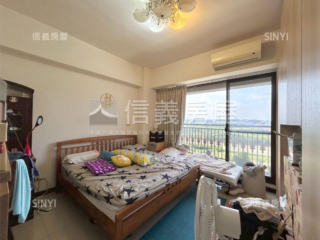 帝王朝向面河岸大河戀四房房屋室內格局與周邊環境