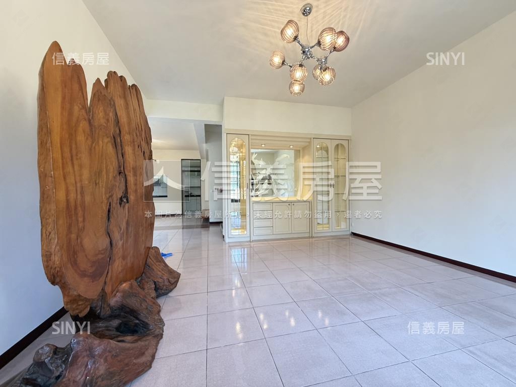 中科稀有大地坪角間透天房屋室內格局與周邊環境