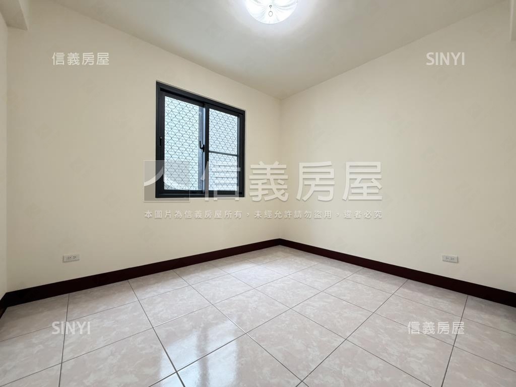 中科稀有大地坪角間透天房屋室內格局與周邊環境