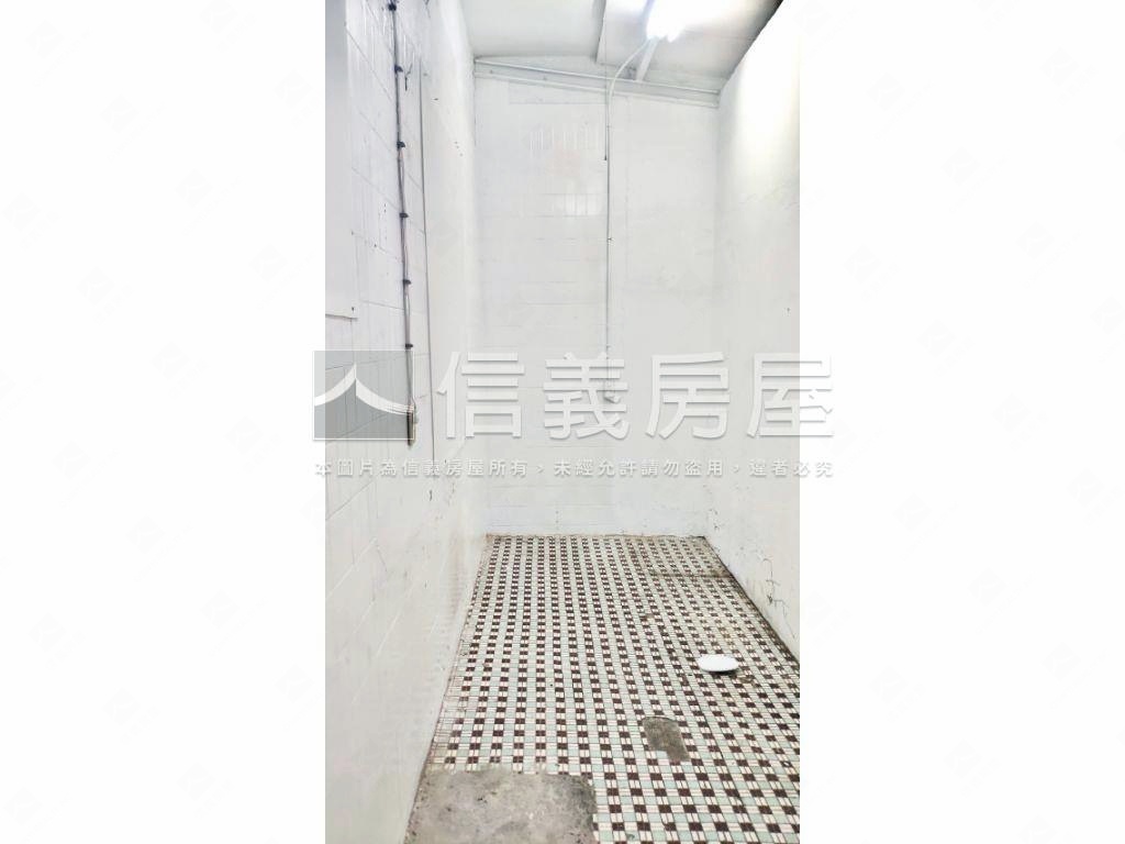 巷寬優質店辦房屋室內格局與周邊環境
