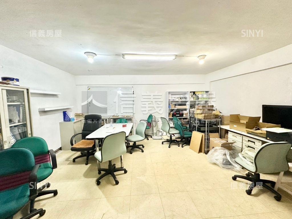 巷寬優質店辦房屋室內格局與周邊環境