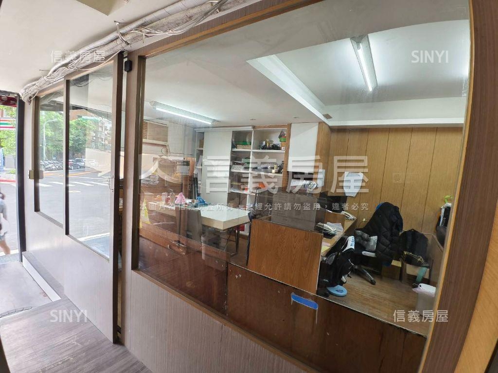 麟光捷運●臥龍金店辦房屋室內格局與周邊環境