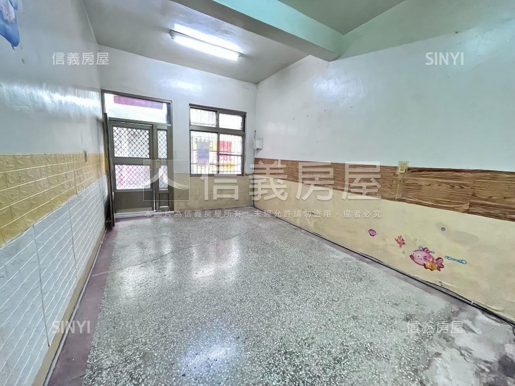 瑞隆商圈稀有巷弄透天房屋室內格局與周邊環境