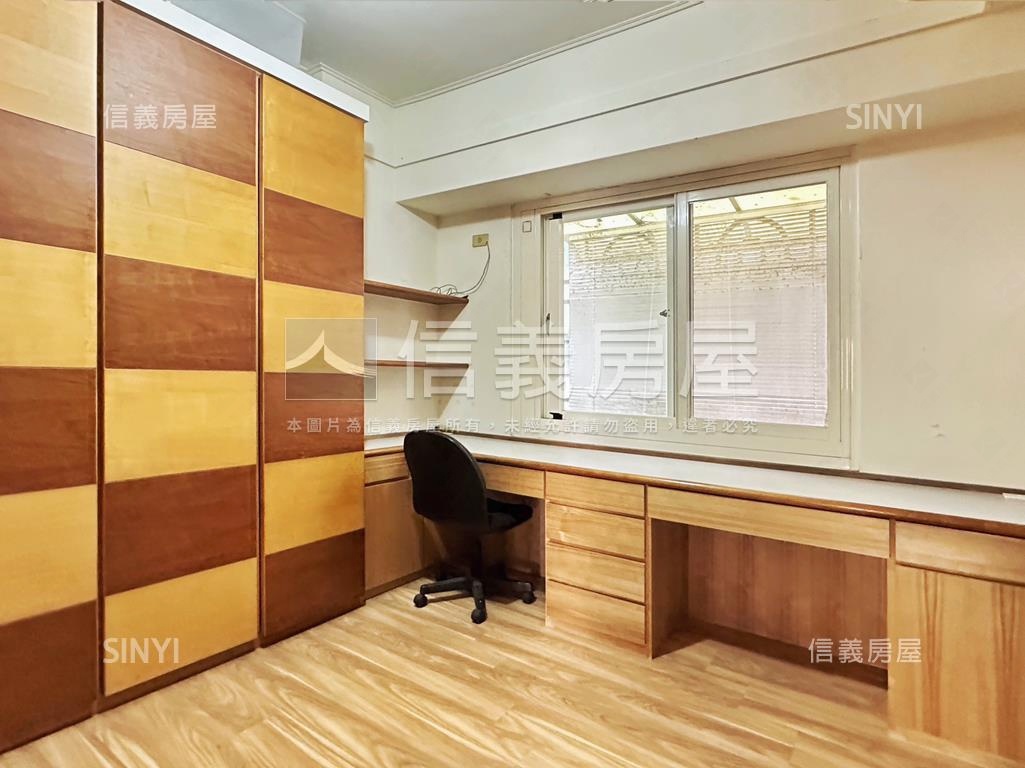 富貴祥發邊間三房誠可議房屋室內格局與周邊環境