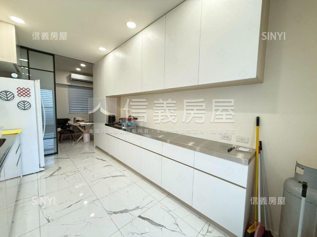 近湖口植覺美透天房屋室內格局與周邊環境