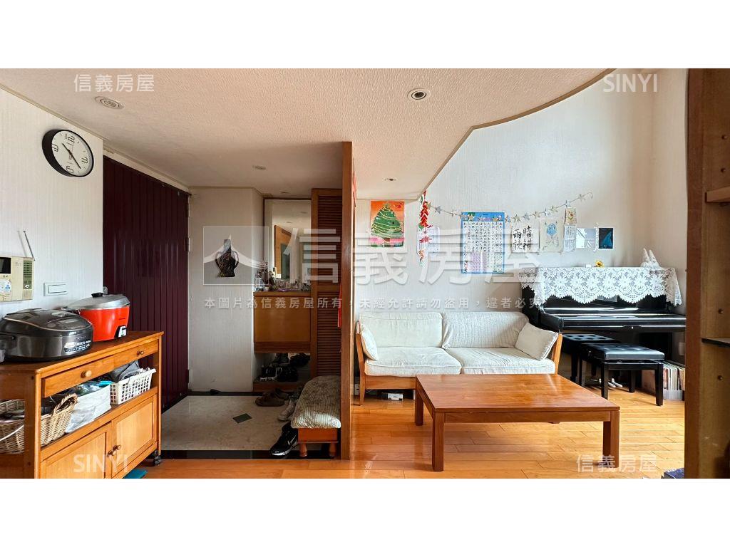 景美女中高樓二房車位房屋室內格局與周邊環境