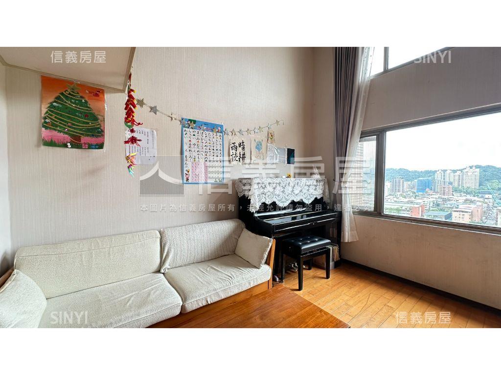 景美女中高樓二房車位房屋室內格局與周邊環境