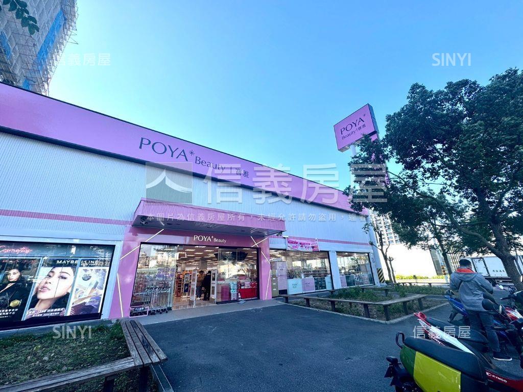 未來Ｇ９夜市臨路透天店面房屋室內格局與周邊環境