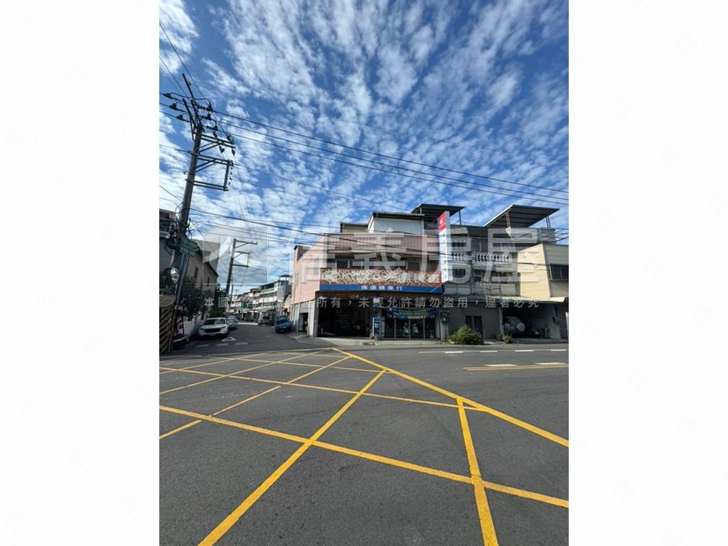 近洲際大面寬角間透店房屋室內格局與周邊環境