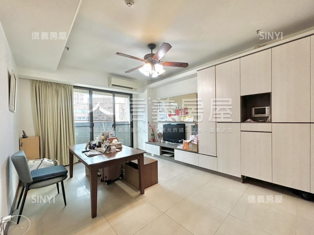 鳳翔高樓採光前後陽台房屋室內格局與周邊環境