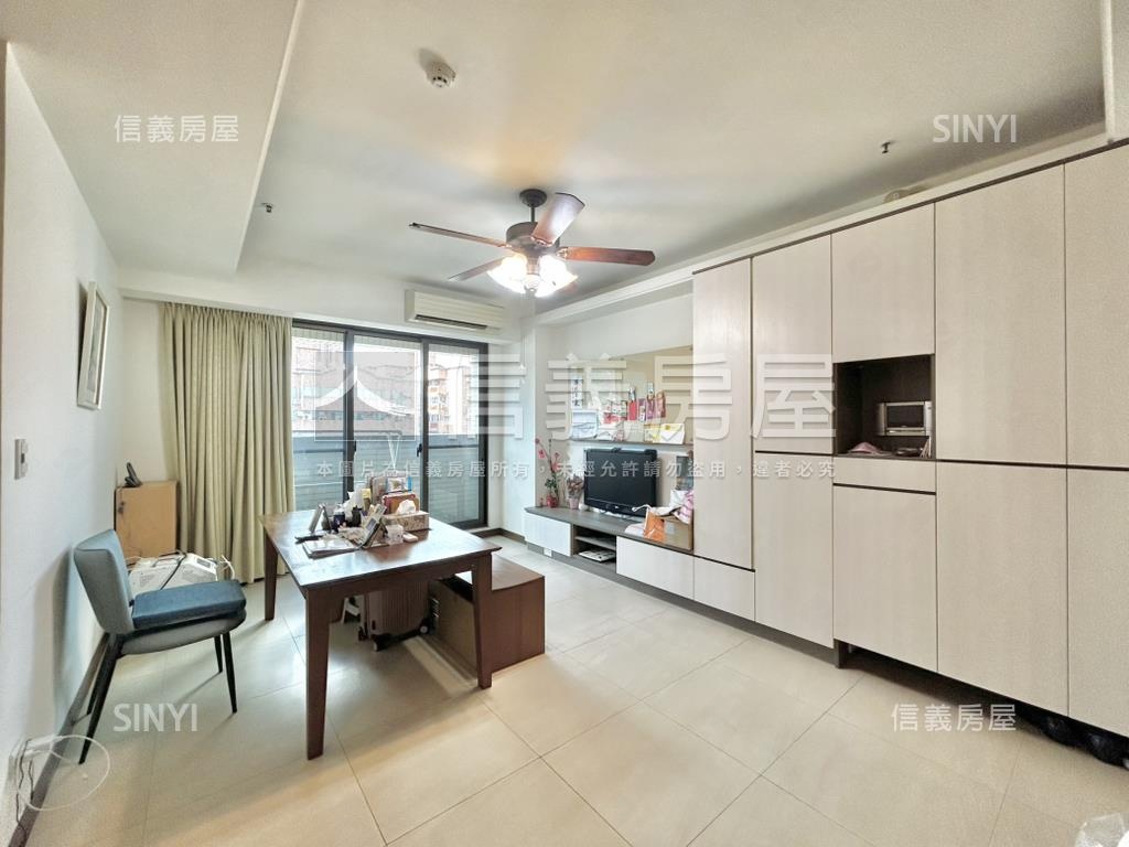 鳳翔高樓採光前後陽台房屋室內格局與周邊環境