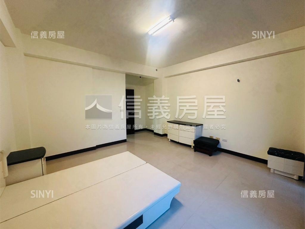 青埔國中旁稀有精華透店房屋室內格局與周邊環境