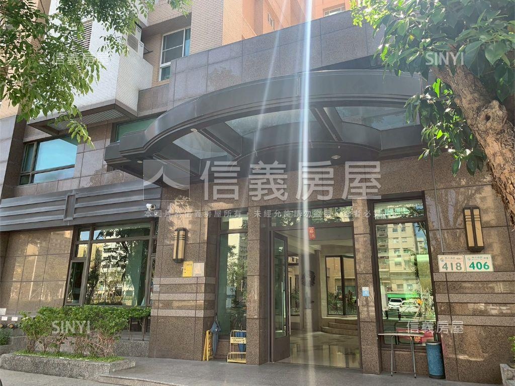 近馬卡綠園道三房平車房屋室內格局與周邊環境