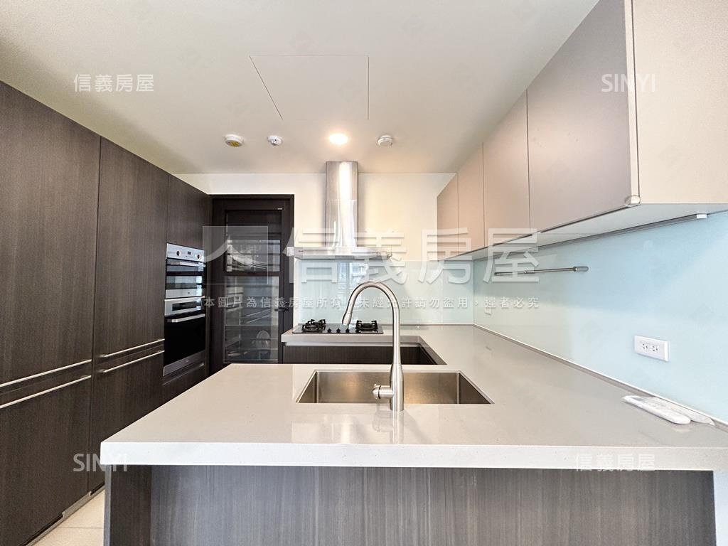 雙敦世田介採光明亮三房房屋室內格局與周邊環境