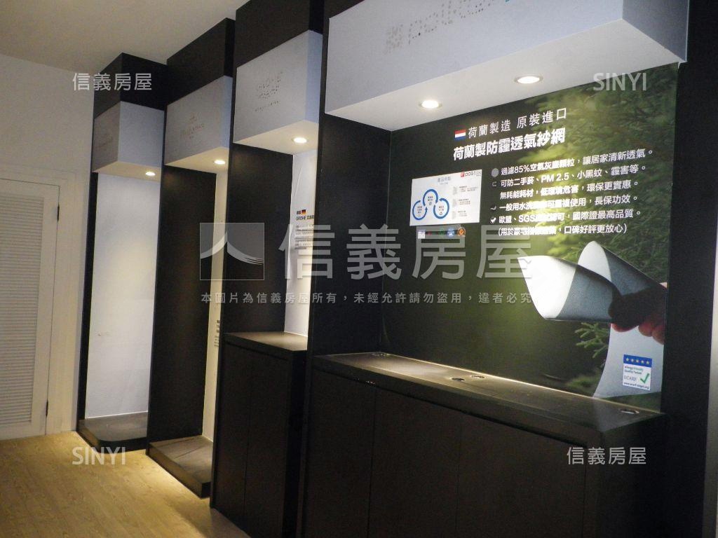 文化中心光華路三角窗透店房屋室內格局與周邊環境