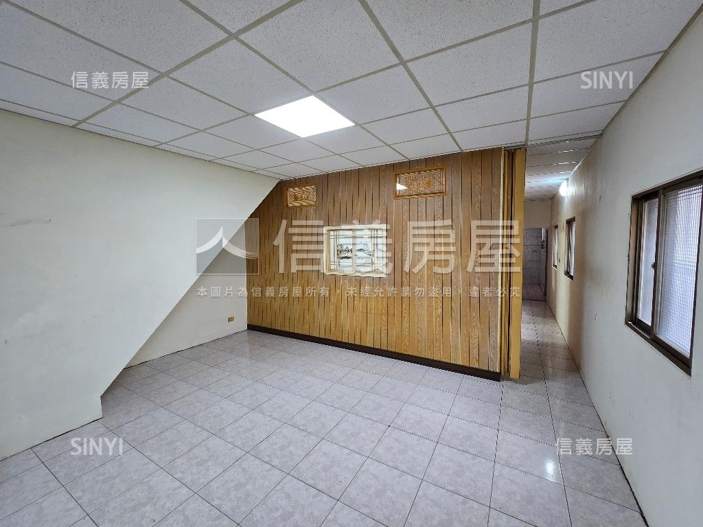 士林稀有邊間低總價一樓房屋室內格局與周邊環境