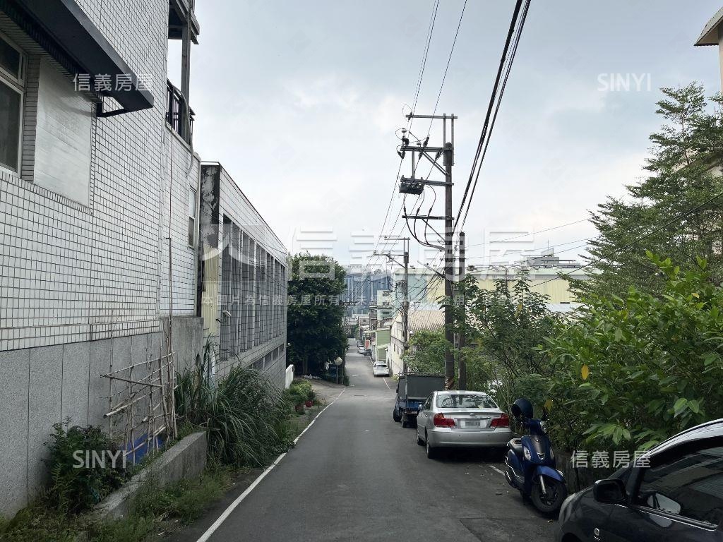 土城建安土地６房屋室內格局與周邊環境