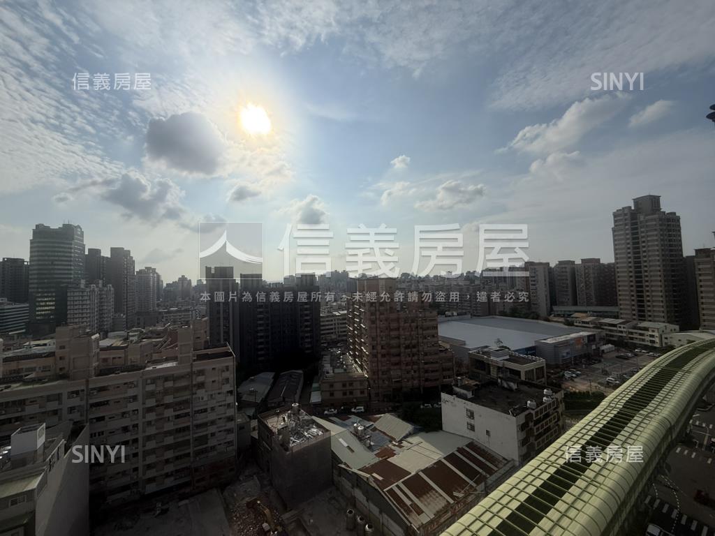 太宇尊爵高樓美套房房屋室內格局與周邊環境