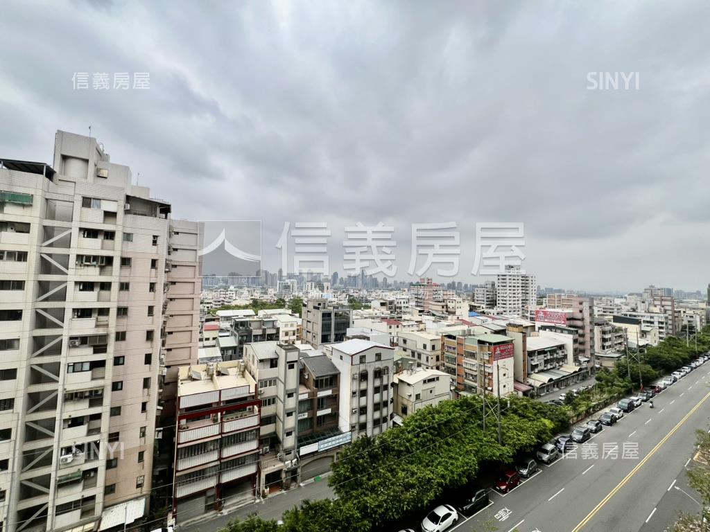惠宇朝東視野三房機上車位房屋室內格局與周邊環境