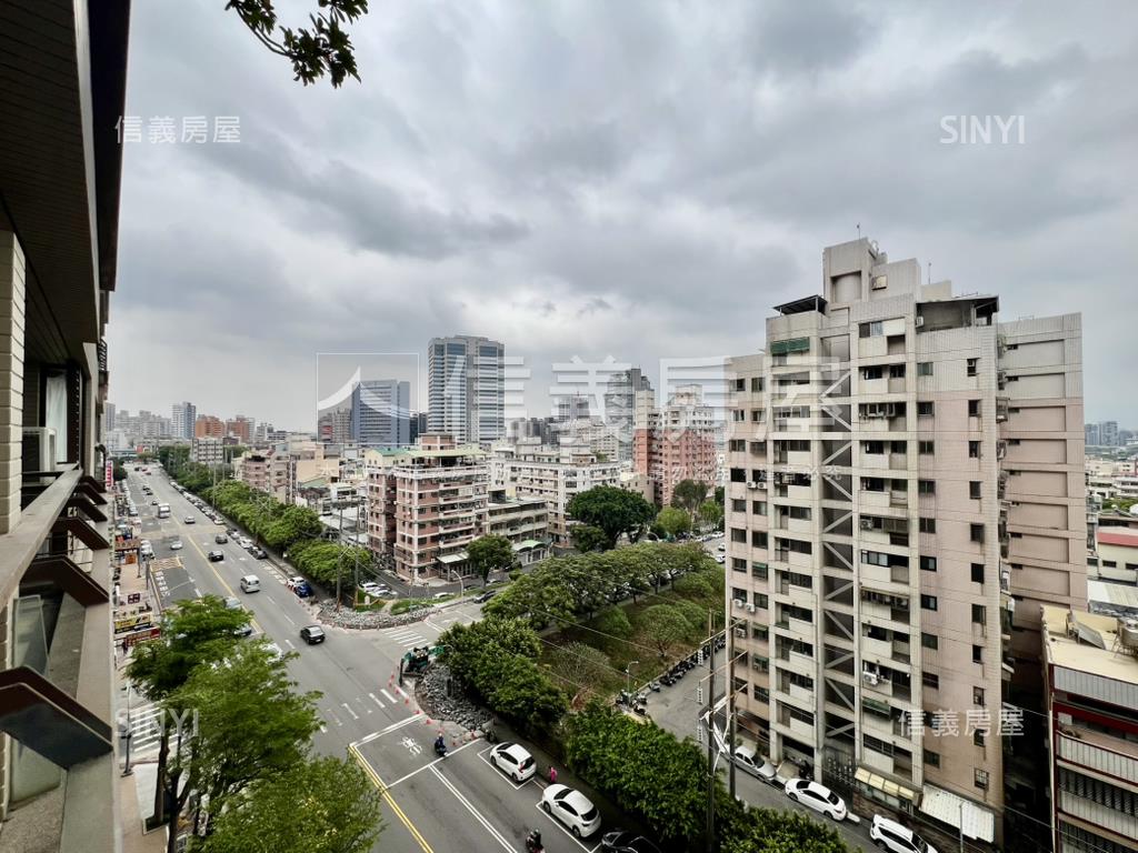 惠宇朝東視野三房機上車位房屋室內格局與周邊環境