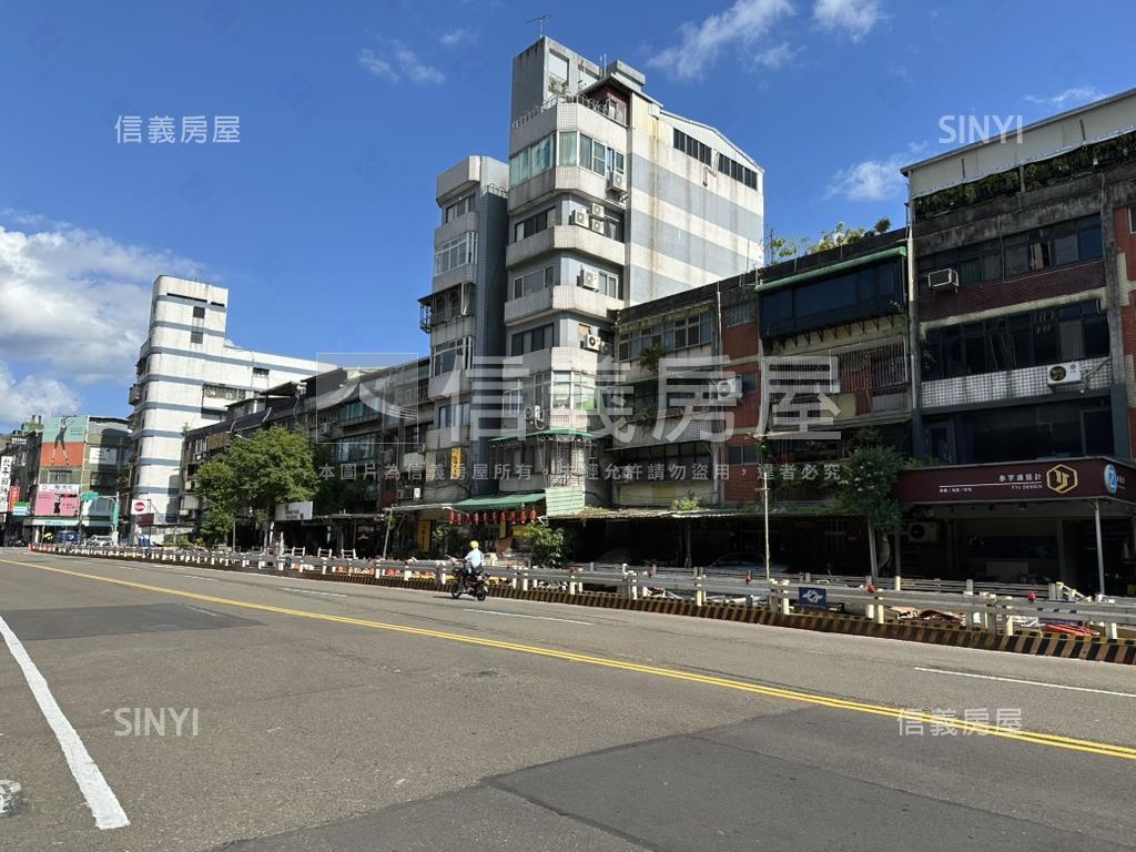 新案博愛學區捷運電梯三房房屋室內格局與周邊環境