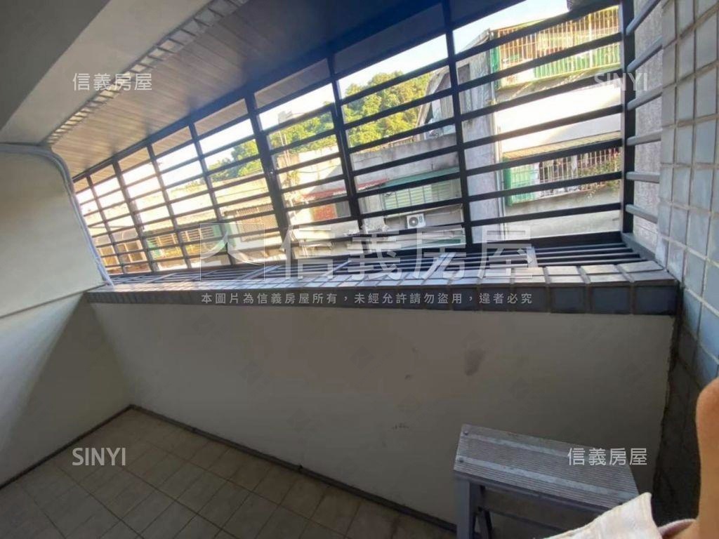 新案博愛學區捷運電梯三房房屋室內格局與周邊環境