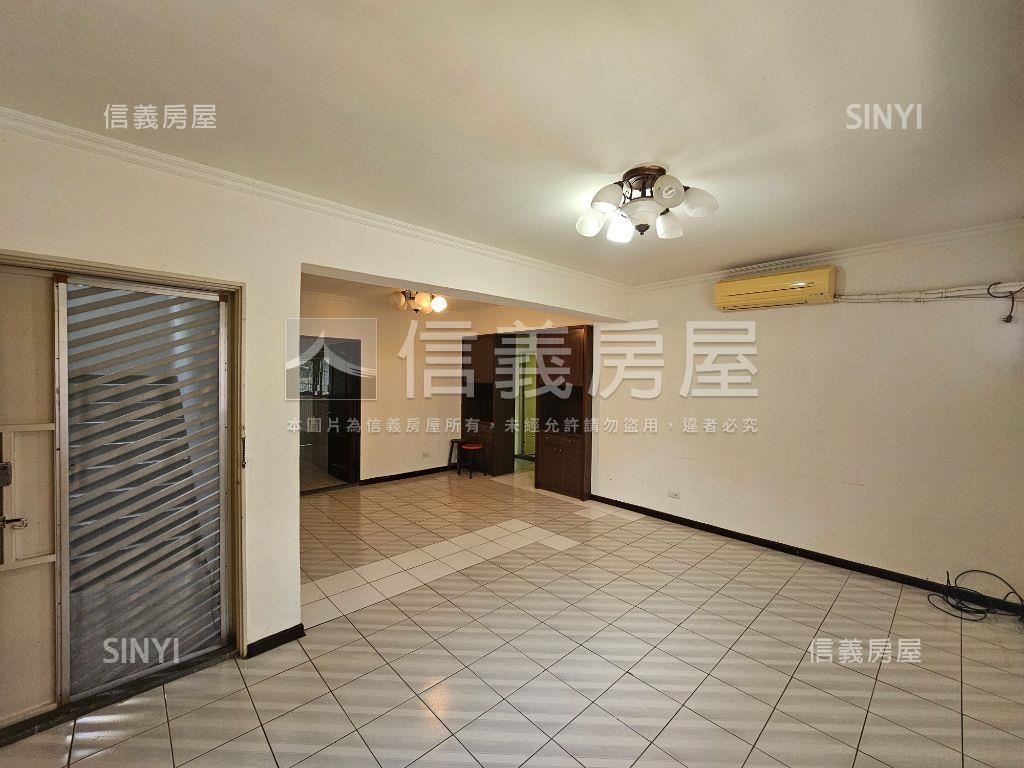 仁愛新村！正三房美寓房屋室內格局與周邊環境