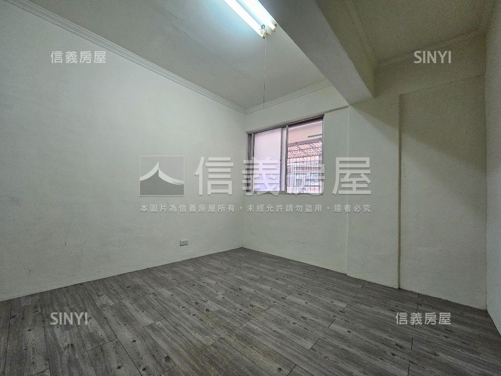 仁愛新村！正三房美寓房屋室內格局與周邊環境